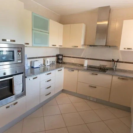 Apartment Espacoso Com Piscina *